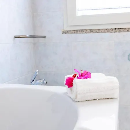 Appartement Maria House, Jacuzzi E Patio *