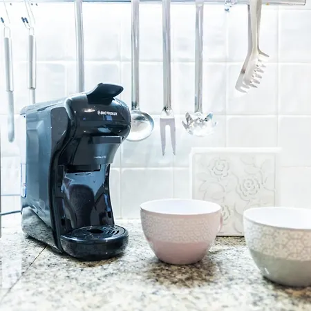 Maria House Con Giardino Privato 아파트 올비아