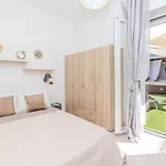 Apartamento Maria House, Jacuzzi E Patio Olbia