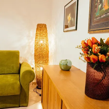 Maria House Con Giardino Privato *