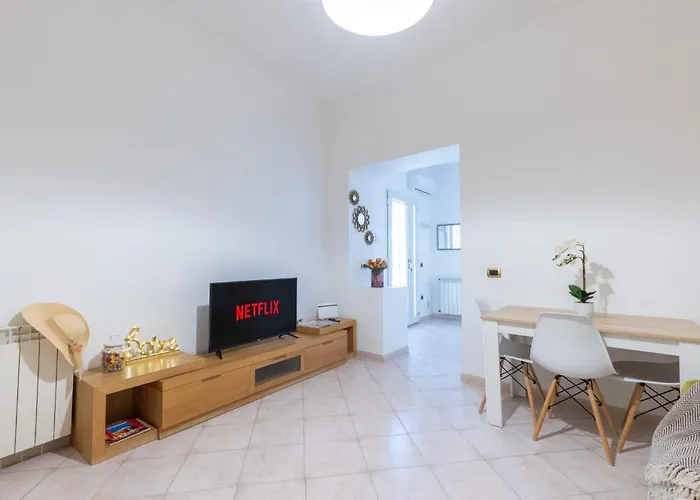 Maria House Con Giardino Privato * Olbia